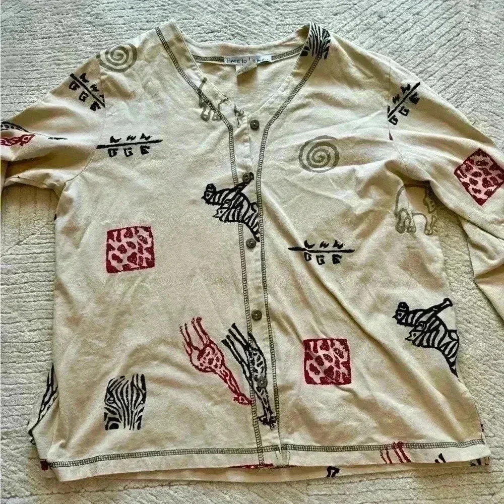 Free to be me animal print 3/4 sleeve shirt